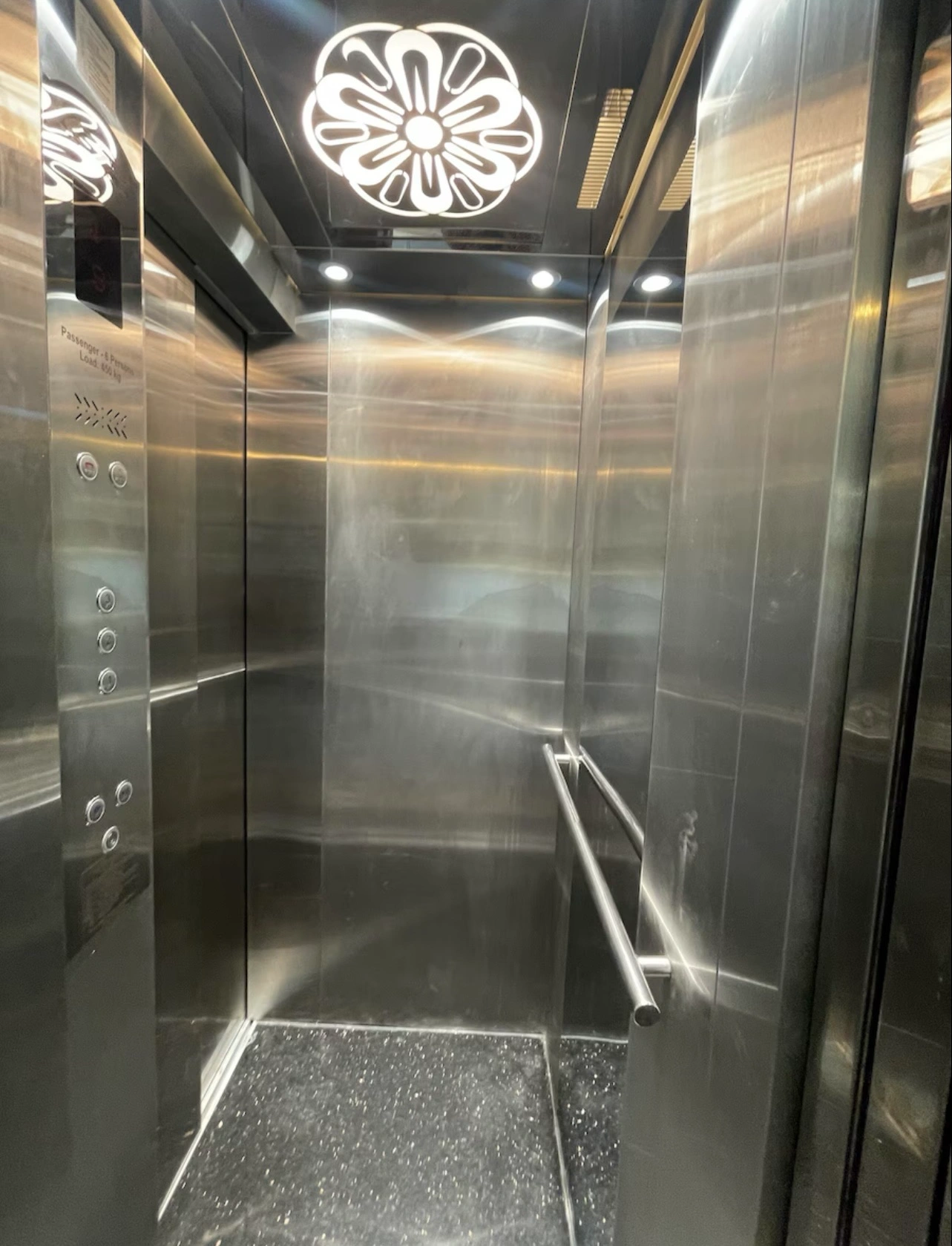 hoa-van-bong-hoa-cach-dieu-mang-lai-net-dep-mem-mai-va-thanh-thoat