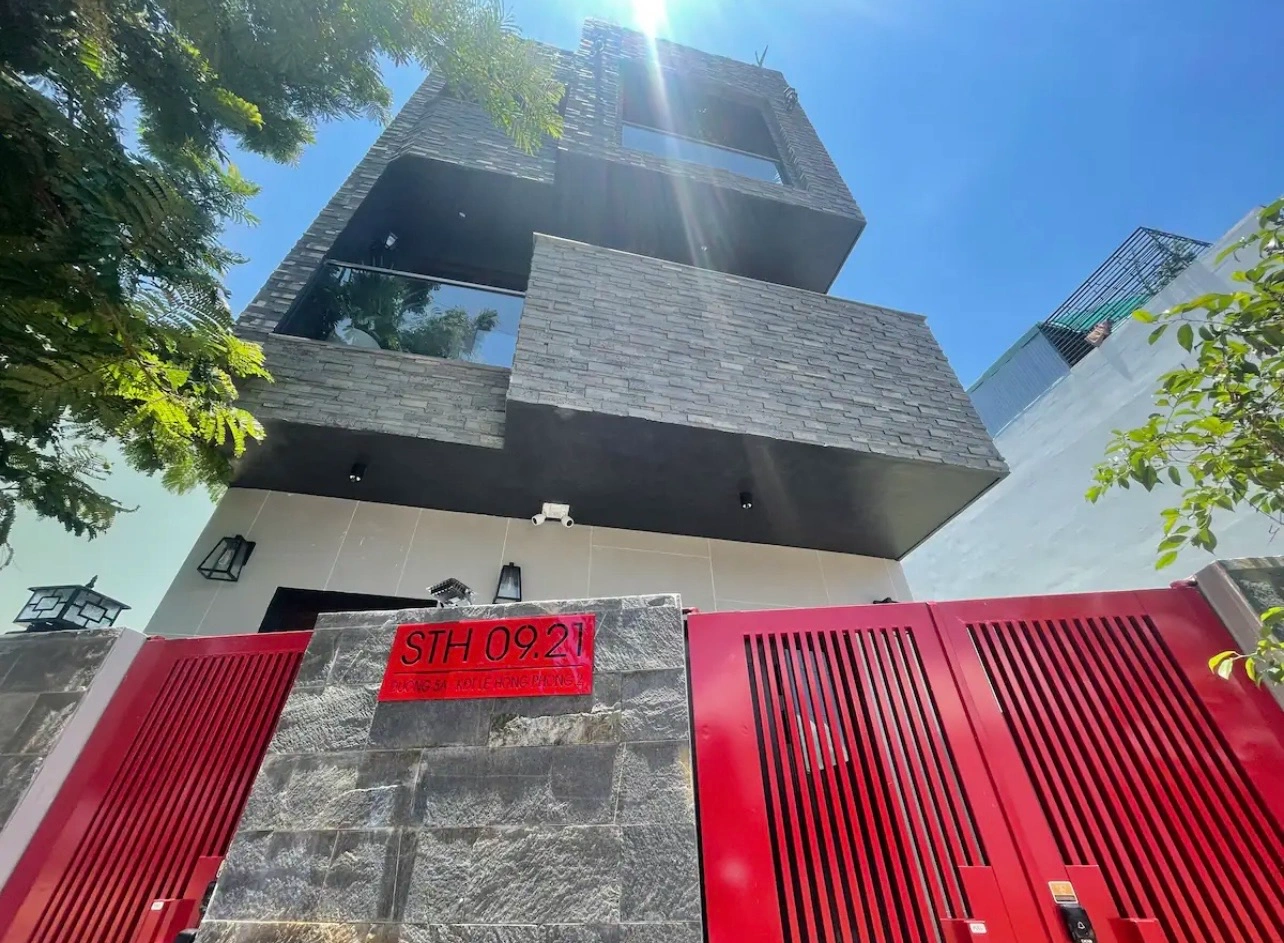 mat-tien-thiet-ke-nha-pho-co-thang-may