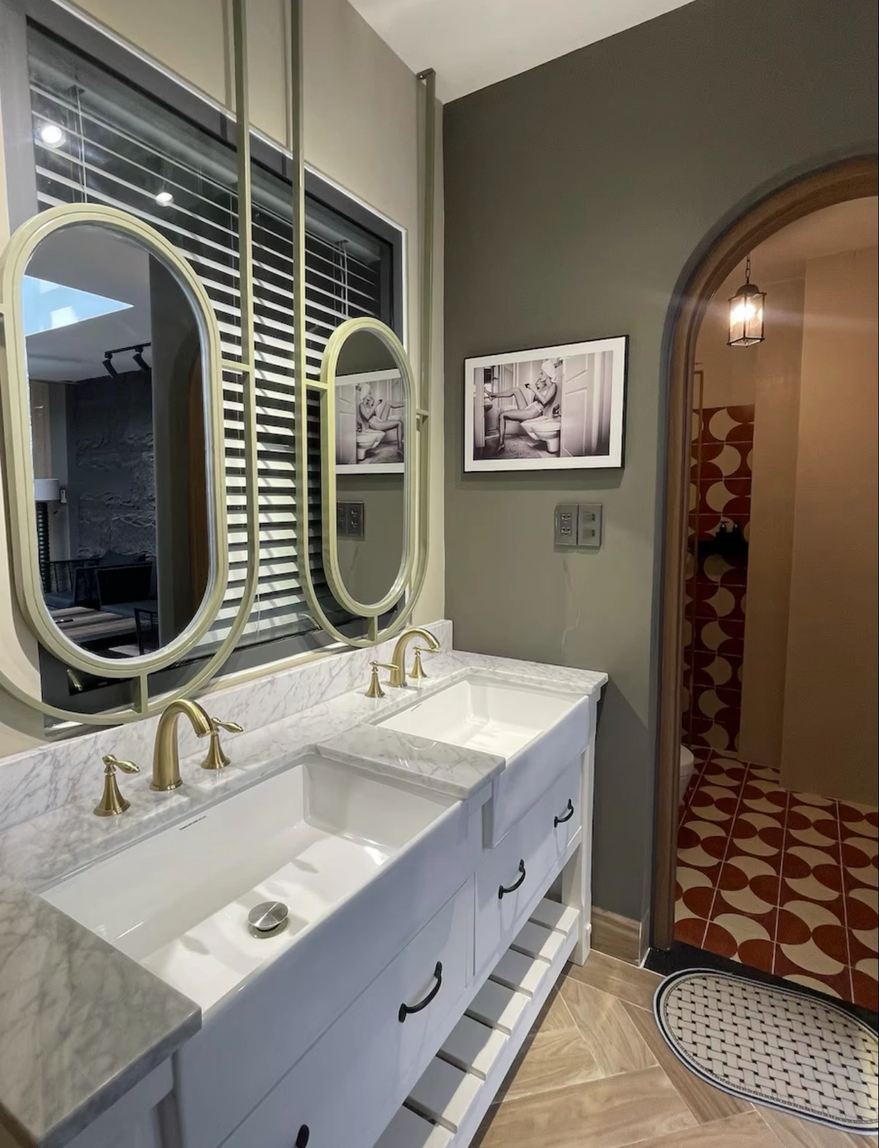 phong-tam-sang-trong-va-tinh-te