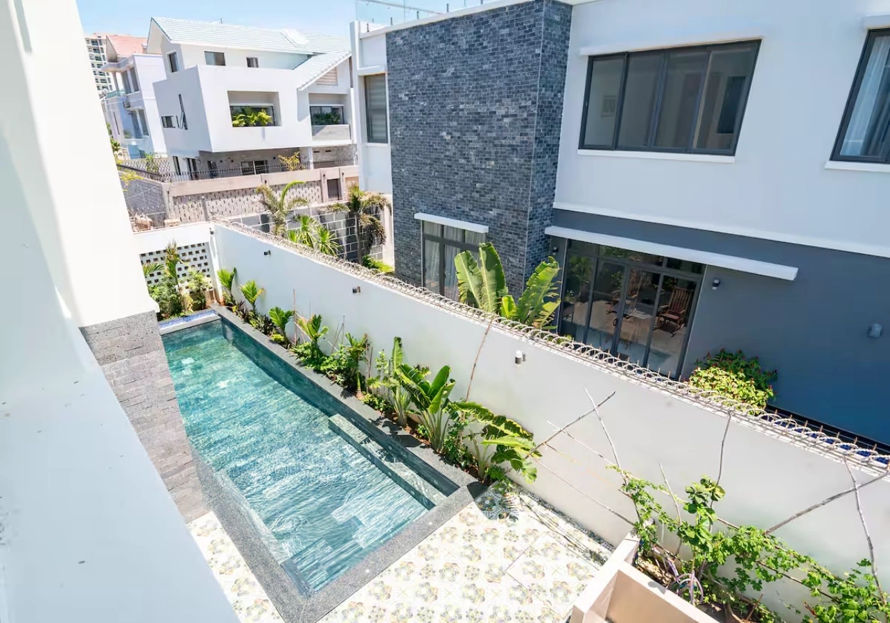 thiet-ke-nha-pho-co-be-boi