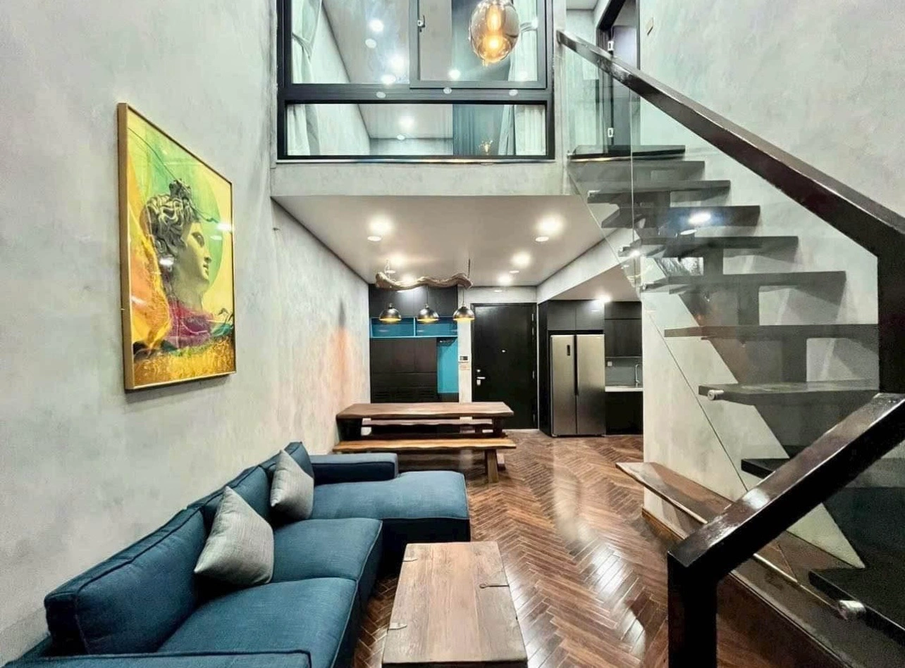 thiet-ke-nha-pho-co-gac-lung